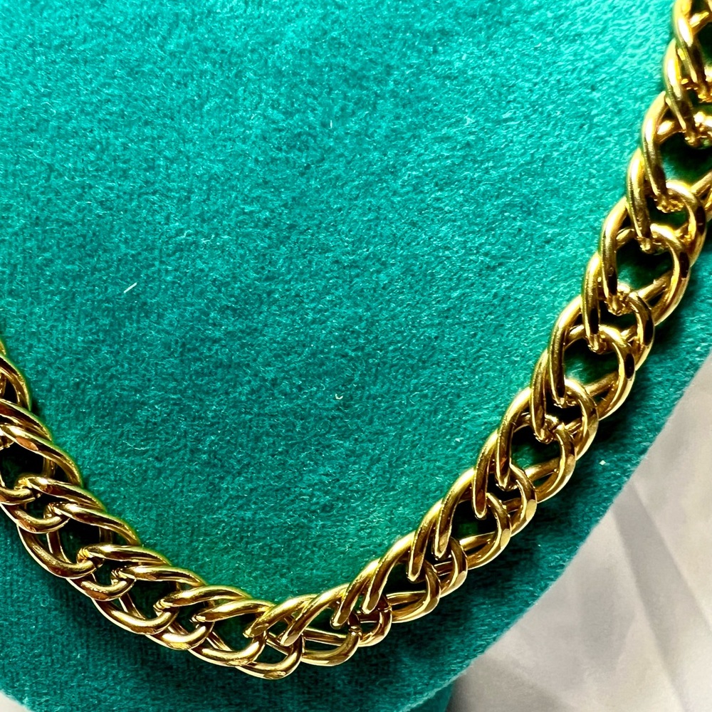 Vintage Kenneth Jay Lane (KJL) Chain Gold-tone Necklace 30” long - Picture 2 of 6